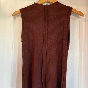 Sleeveless top